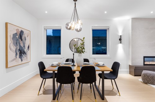 6918 Union Street, Burnaby, BC 