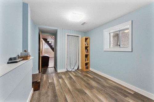 4225 John Street, Vancouver, BC 