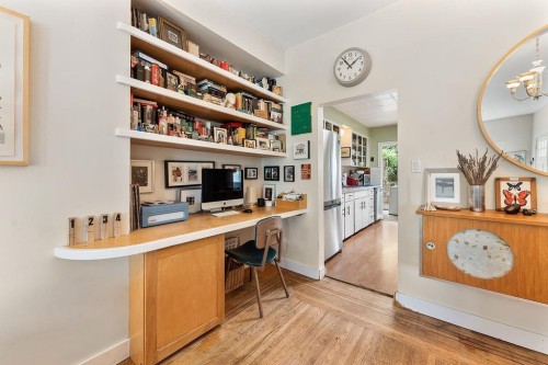 4225 John Street, Vancouver, BC 