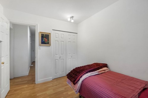 2082 Springer Avenue, Burnaby, BC 