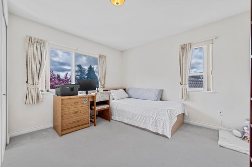 7362 Waverley Avenue, Burnaby, BC 