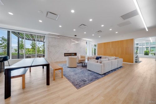 807-318 Alderson Avenue, Coquitlam, BC 