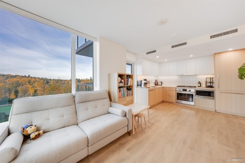 807-318 Alderson Avenue, Coquitlam, BC 