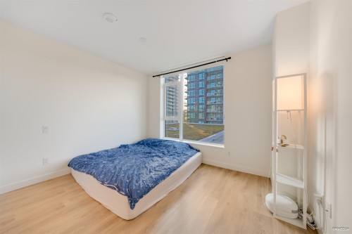 807-318 Alderson Avenue, Coquitlam, BC 