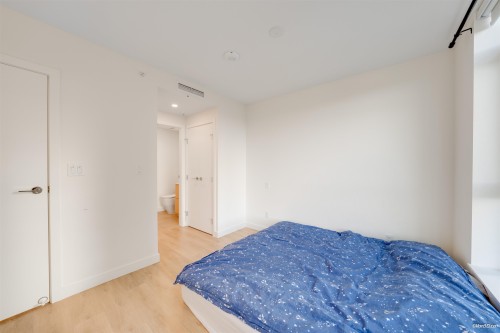 807-318 Alderson Avenue, Coquitlam, BC 