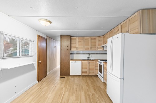 18-12868 229Th Street, Maple Ridge, BC 