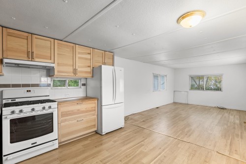 18-12868 229Th Street, Maple Ridge, BC 