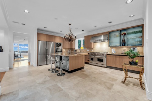 1525 Errigal Place, West Vancouver, BC 