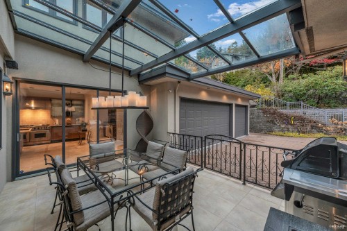 1525 Errigal Place, West Vancouver, BC 