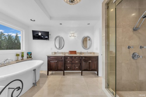 1525 Errigal Place, West Vancouver, BC 