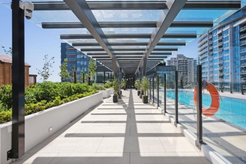 1004-135 13Th Street E, North Vancouver, BC 