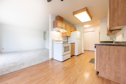 36-12296 224 Street, Maple Ridge, BC 