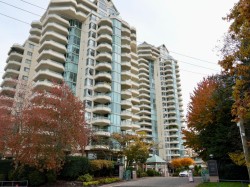 3D-328 Taylor Way  West Vancouver, BC V7T 2Y4