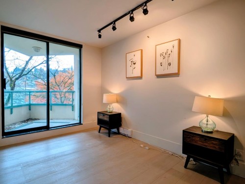 3D-328 Taylor Way, West Vancouver, BC 