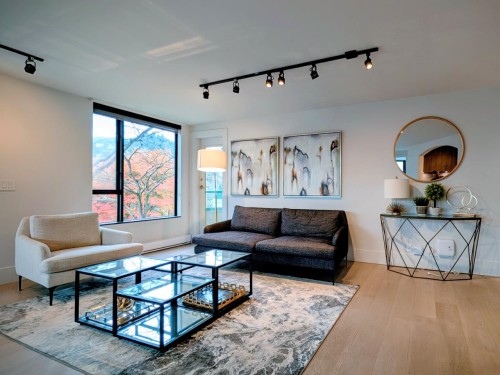 3D-328 Taylor Way, West Vancouver, BC 