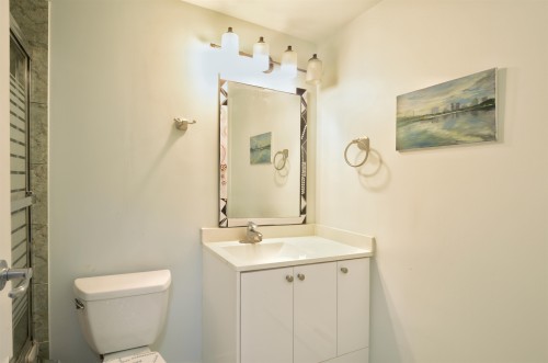 303-7240 Lindsay Road, Richmond, BC 