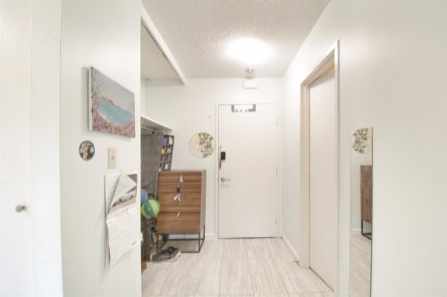 303-7240 Lindsay Road, Richmond, BC 