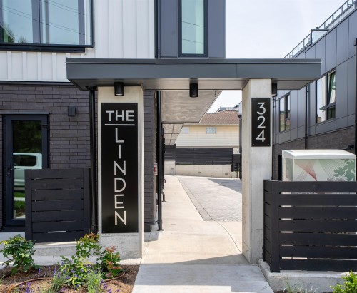 Th8-610 3Rd Street E, North Vancouver, BC 