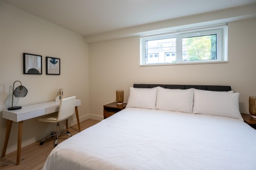 Th8-610 3Rd Street E, North Vancouver, BC 