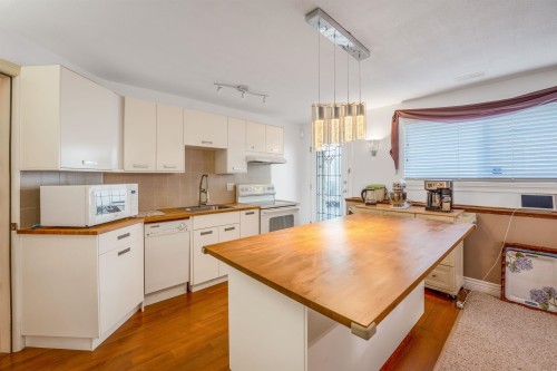 3051 Sienna Court, Coquitlam, BC 