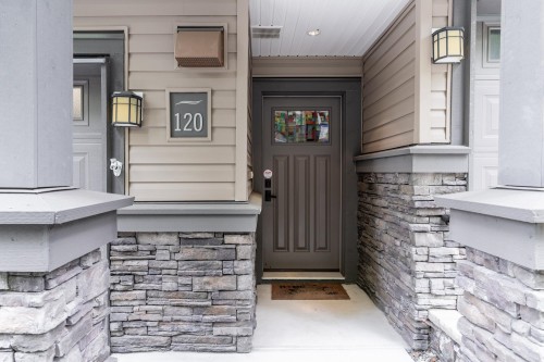 120-1460 Southview Street, Coquitlam, BC 