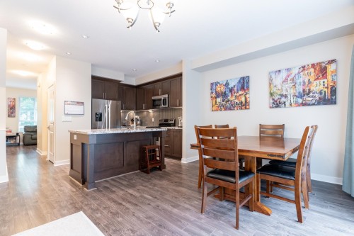 120-1460 Southview Street, Coquitlam, BC 