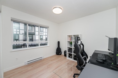 59-3500 Burke Village Promenade, Coquitlam, BC 