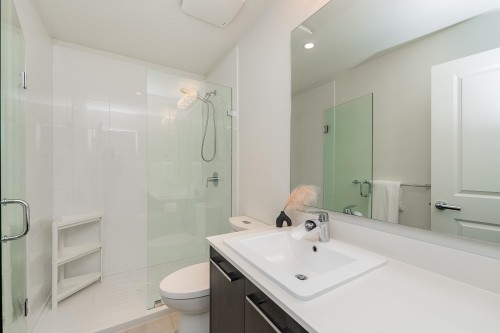 59-3500 Burke Village Promenade, Coquitlam, BC 