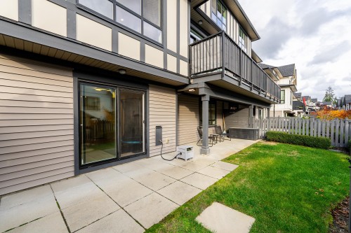 59-3500 Burke Village Promenade, Coquitlam, BC 