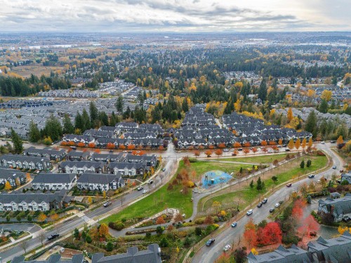 59-3500 Burke Village Promenade, Coquitlam, BC 