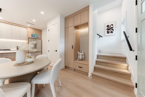 1-3121 46Th Avenue E, Vancouver, BC 