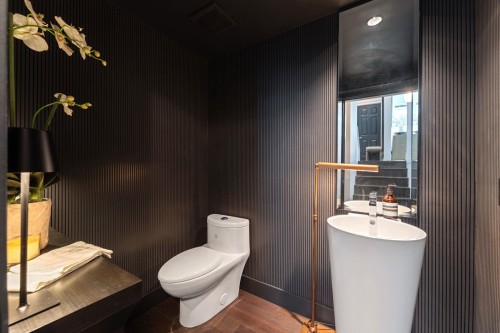 3761 Edgemont Boulevard, North Vancouver, BC 