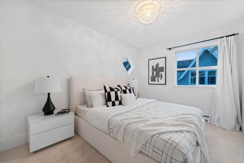 3761 Edgemont Boulevard, North Vancouver, BC 