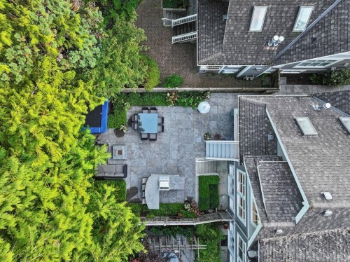 3761 Edgemont Boulevard, North Vancouver, BC 