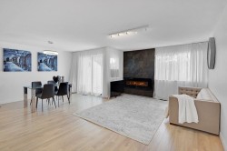 208-1220 Falcon Drive  Coquitlam, BC V3E 2E5