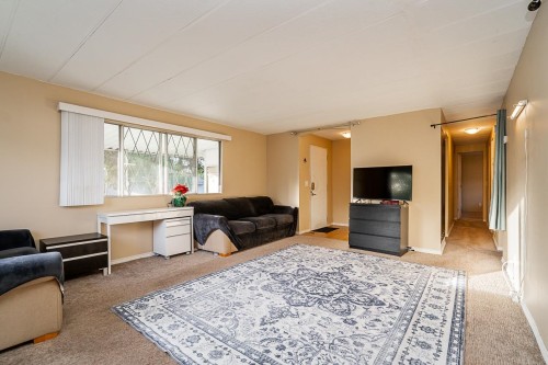 93-201 Cayer Street, Coquitlam, BC 