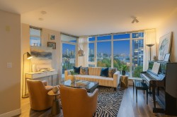 901-175 2nd Street W North Vancouver, BC V7M 0A5