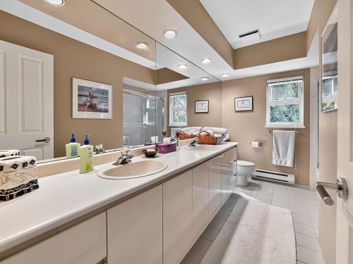 5302 Westhaven Wynd, West Vancouver, BC 