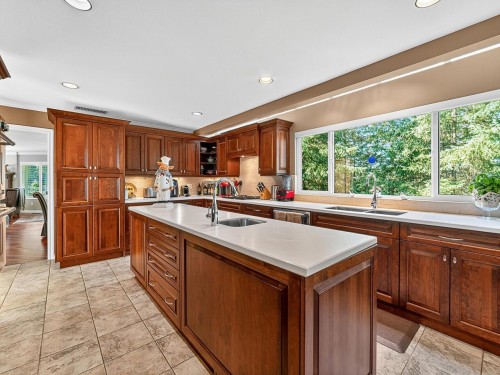 5302 Westhaven Wynd, West Vancouver, BC 