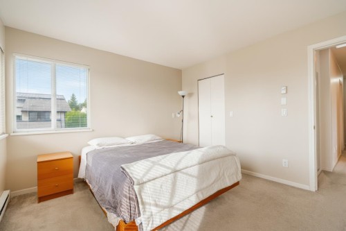 323 Keith Road E, North Vancouver, BC 