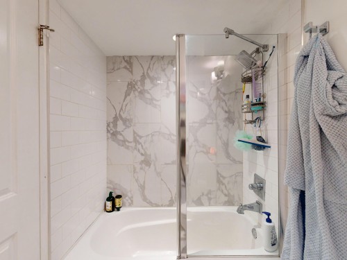 201-2222 Prince Edward Street, Vancouver, BC 