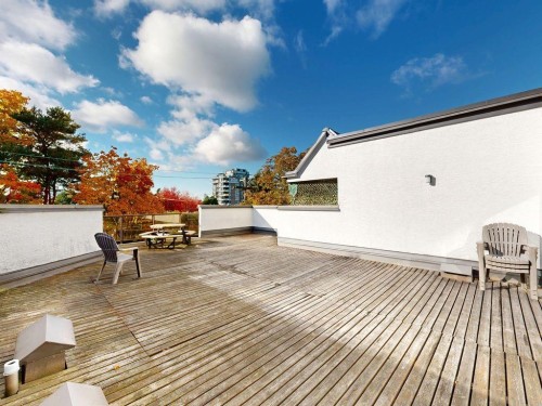 201-2222 Prince Edward Street, Vancouver, BC 