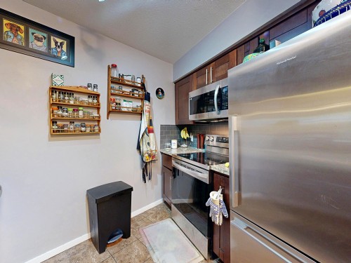 201-2222 Prince Edward Street, Vancouver, BC 