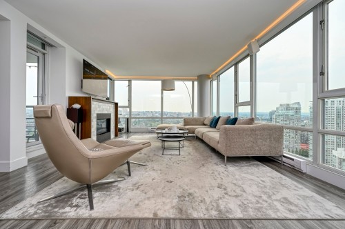 3307-1033 Marinaside Crescent, Vancouver, BC 