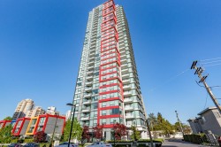 3701-6658 Dow Avenue  Burnaby, BC V5H 0C7