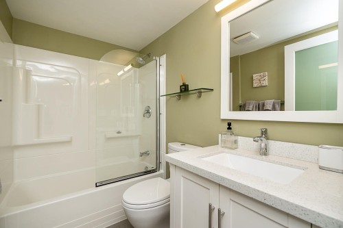 51-870 7Th Avenue W, Vancouver, BC 