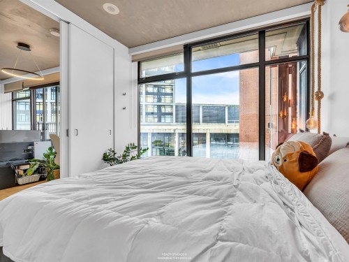 908-128 Cordova Street W, Vancouver, BC 