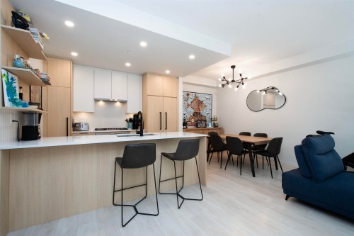 118-2045 Heritage Park Lane, North Vancouver, BC 