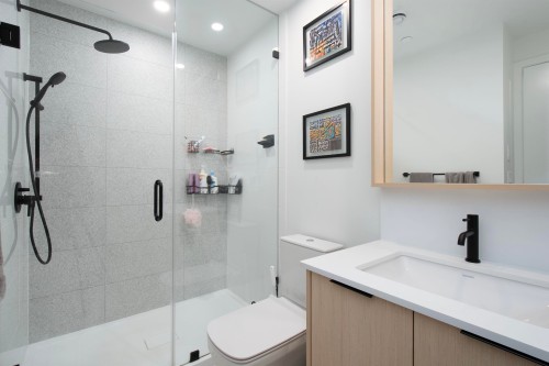 118-2045 Heritage Park Lane, North Vancouver, BC 