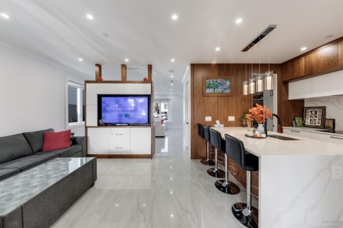 1-926 58Th Avenue E, Vancouver, BC 